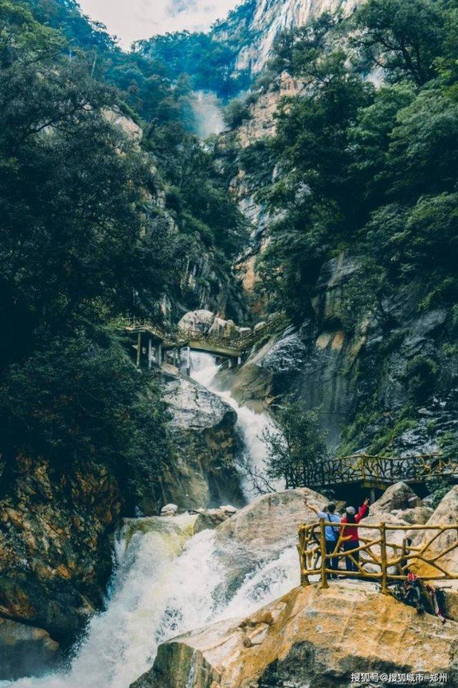 逃离潮湿的房屋